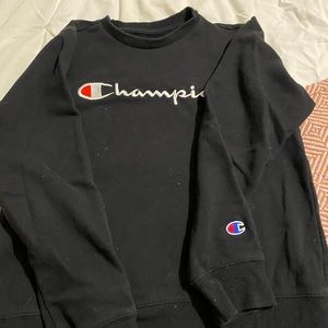Juniors  Large, Champion crewneck!! will be washed before sent!